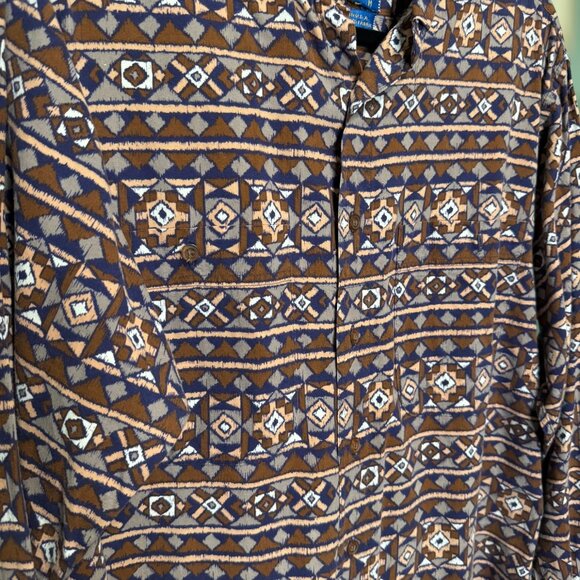 Pendleton Vintage Lobo Button up shirt Size M Aztec Western Southwestern - Picture 3 of 8